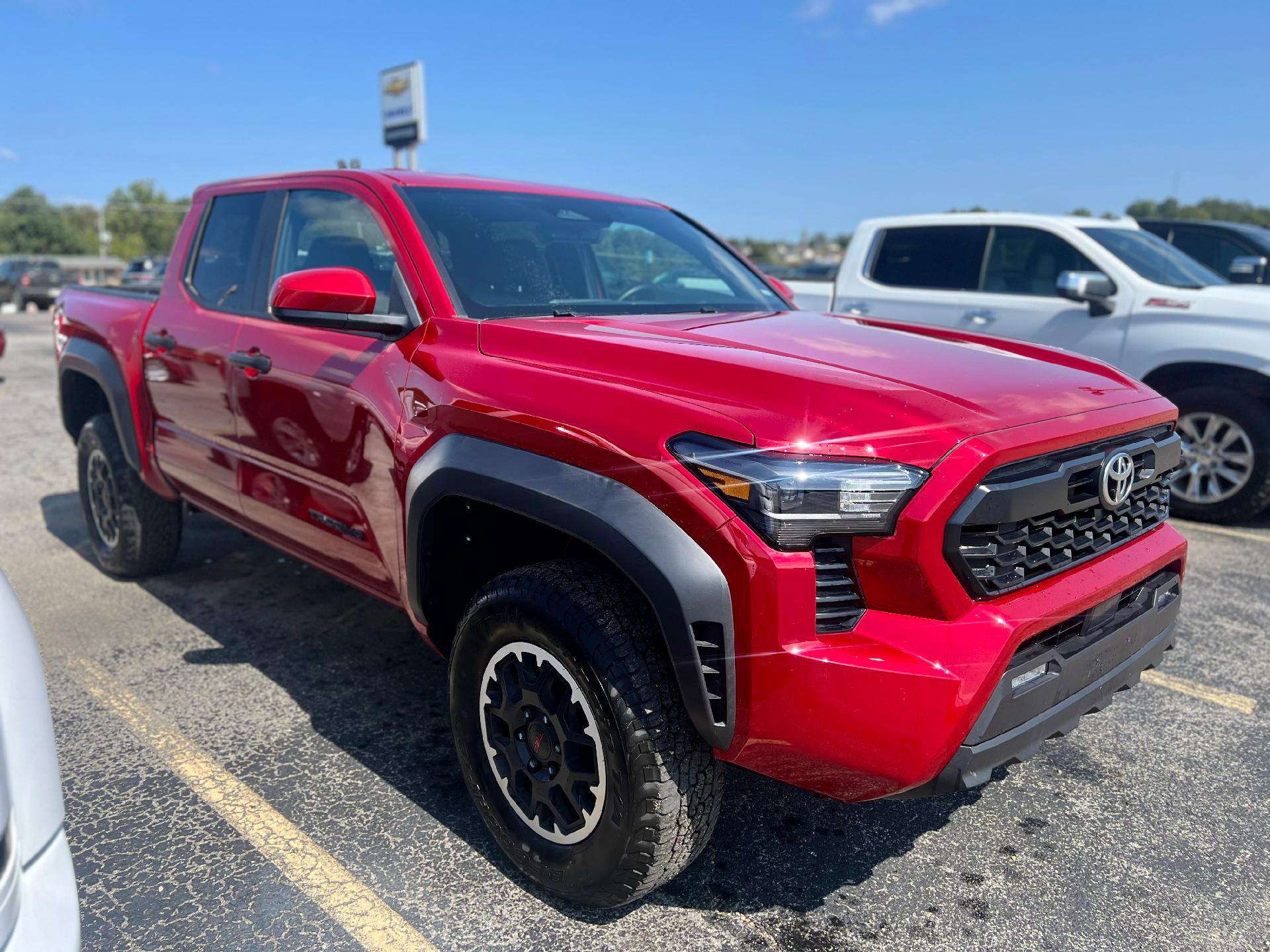 Used 2024 Toyota Tacoma TRD Sport image 1