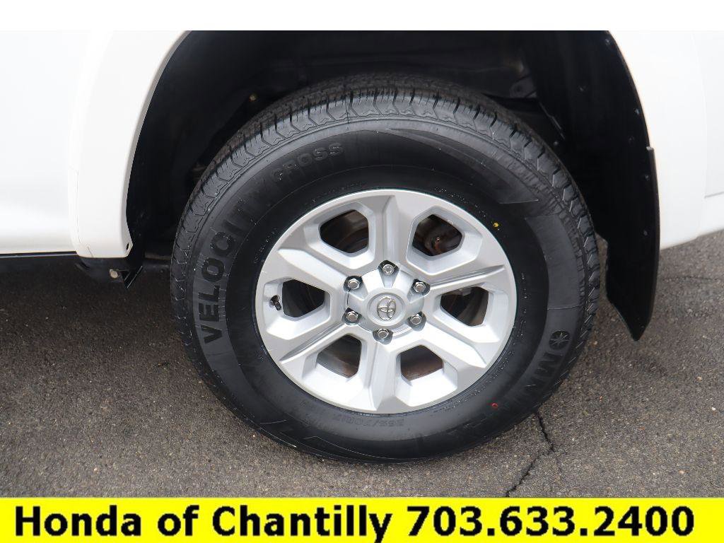 Used 2023 Toyota 4Runner SR5 Premium w/ Moonroof Package image 29