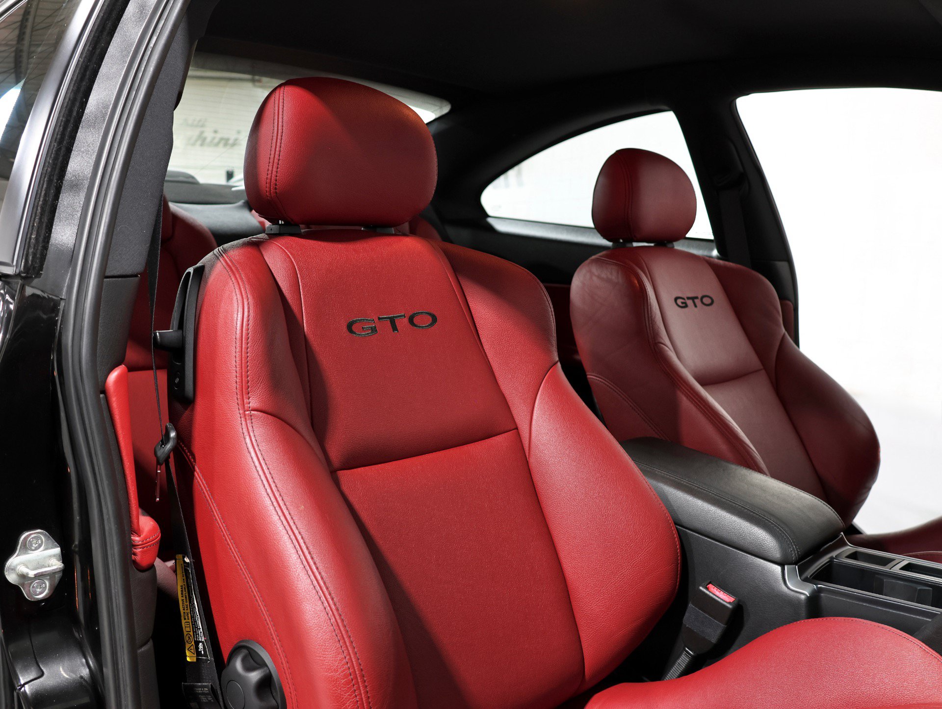 Used 2004 Pontiac GTO RWD image 4