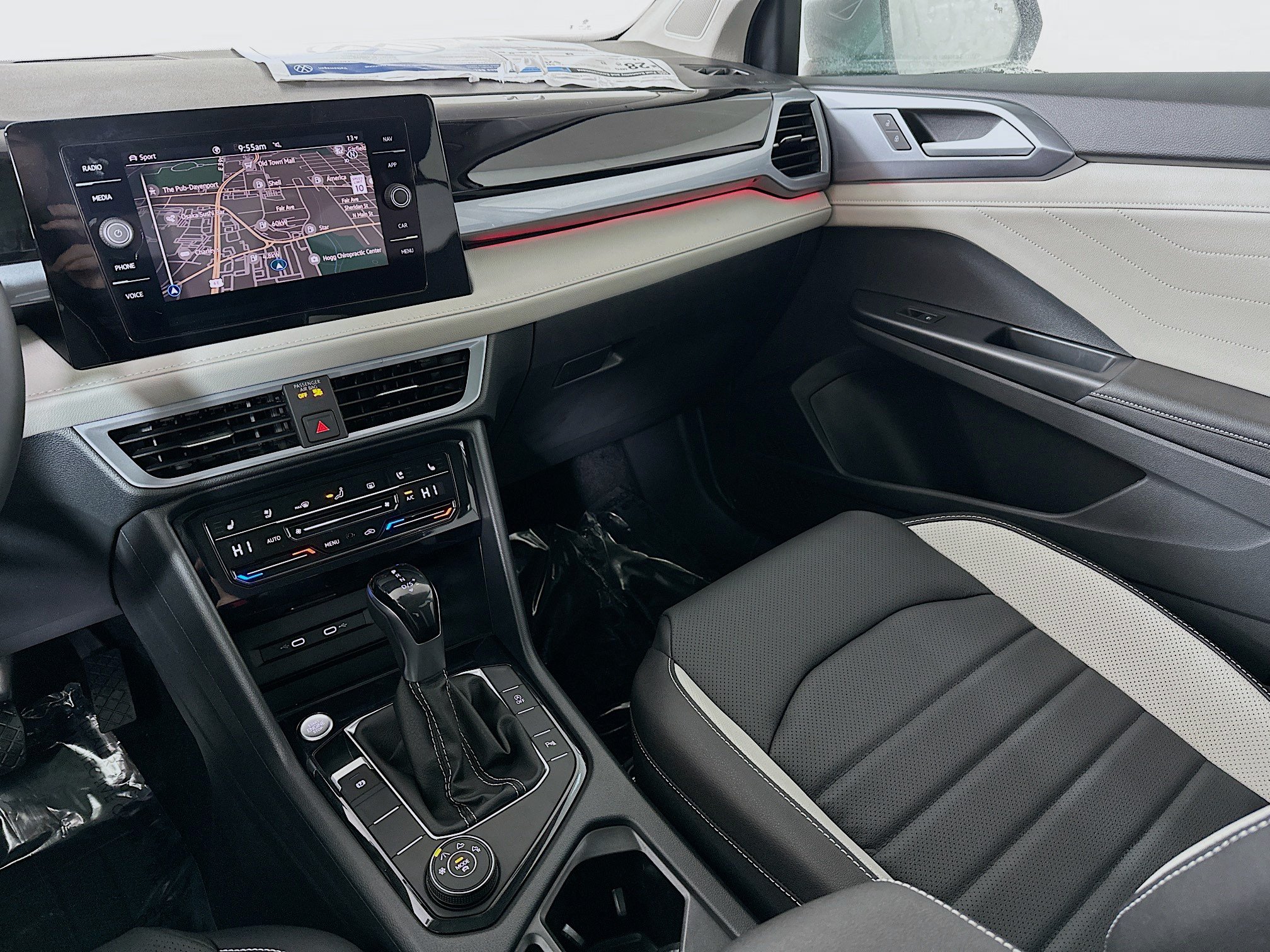 New 2026 Volkswagen Taos SEL AWD/4WD image 23