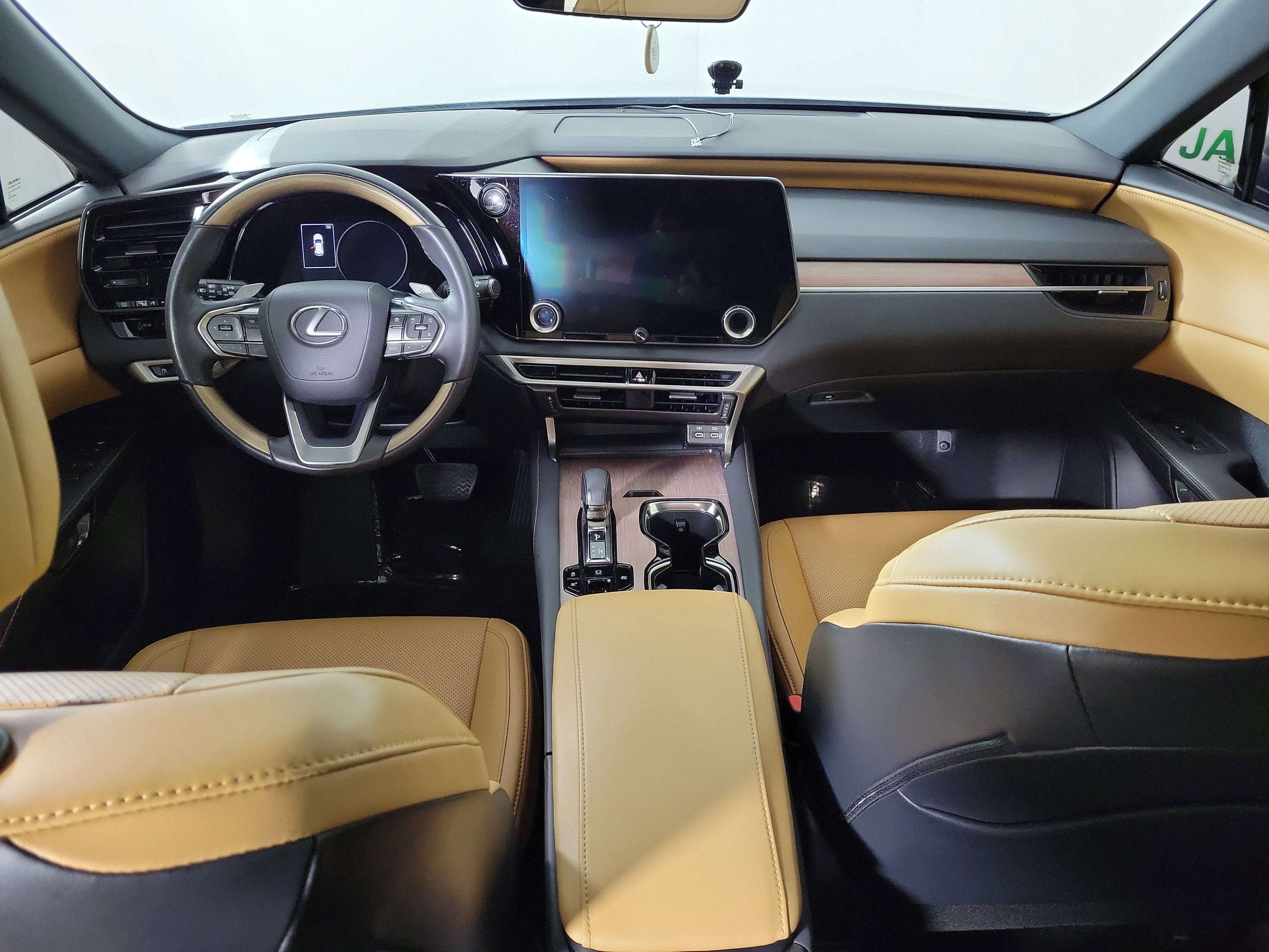 Used 2023 Lexus RX 350h image 11