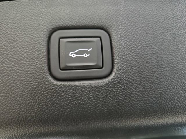 Used 2023 Chevrolet Blazer LT w/ Convenience Package AWD/4WD image 17