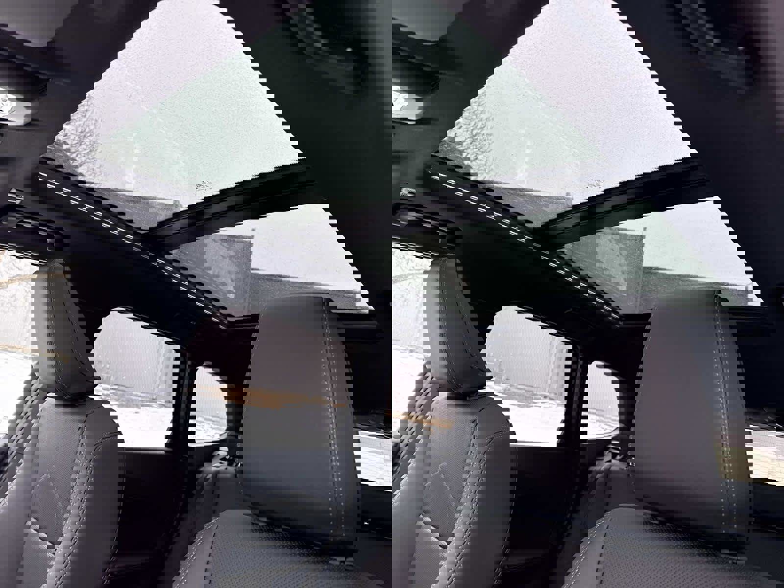 New 2026 BMW X1 xDrive28i w/ Convenience Package image 4