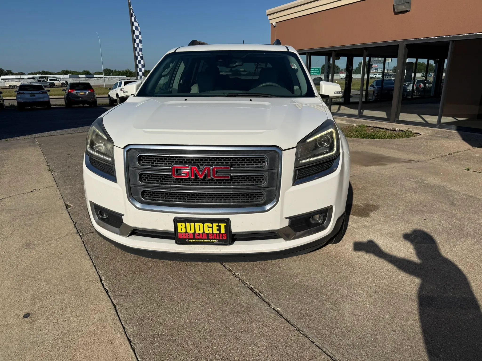 Used 2015 GMC Acadia SLT w/ Open Road Package FWD image 2