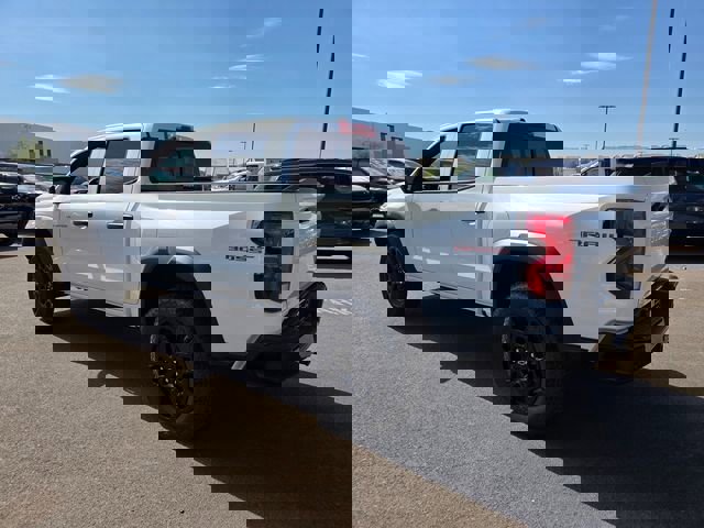 New 2026 Chevrolet Colorado Trail Boss image 3