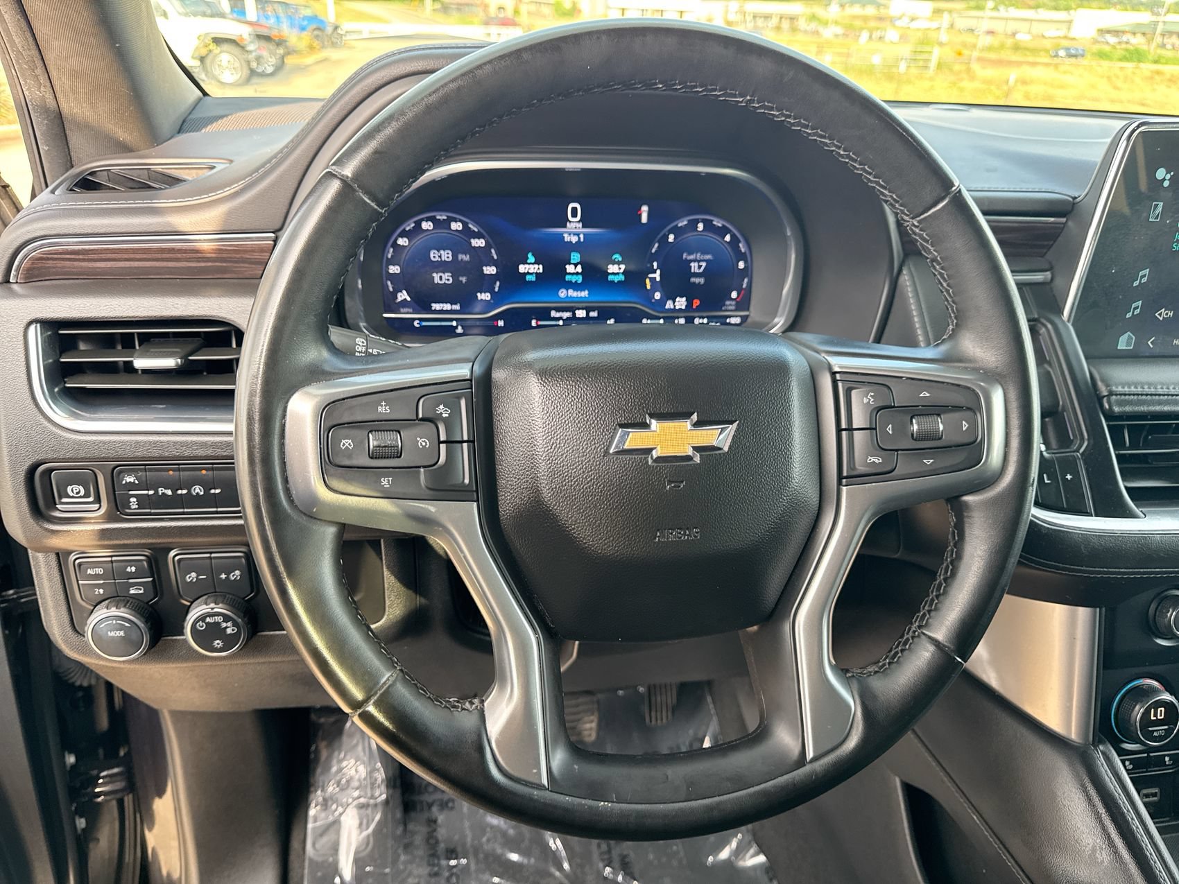 Used 2024 Chevrolet Suburban LT AWD/4WD image 14