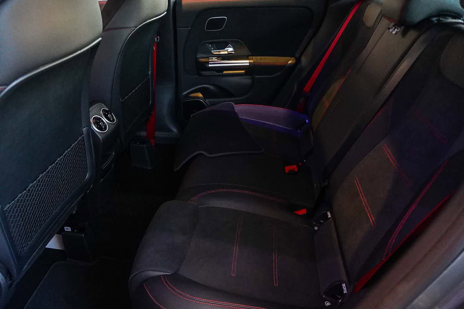 New 2026 Mercedes-Benz GLA 35 AMG 4MATIC image 21