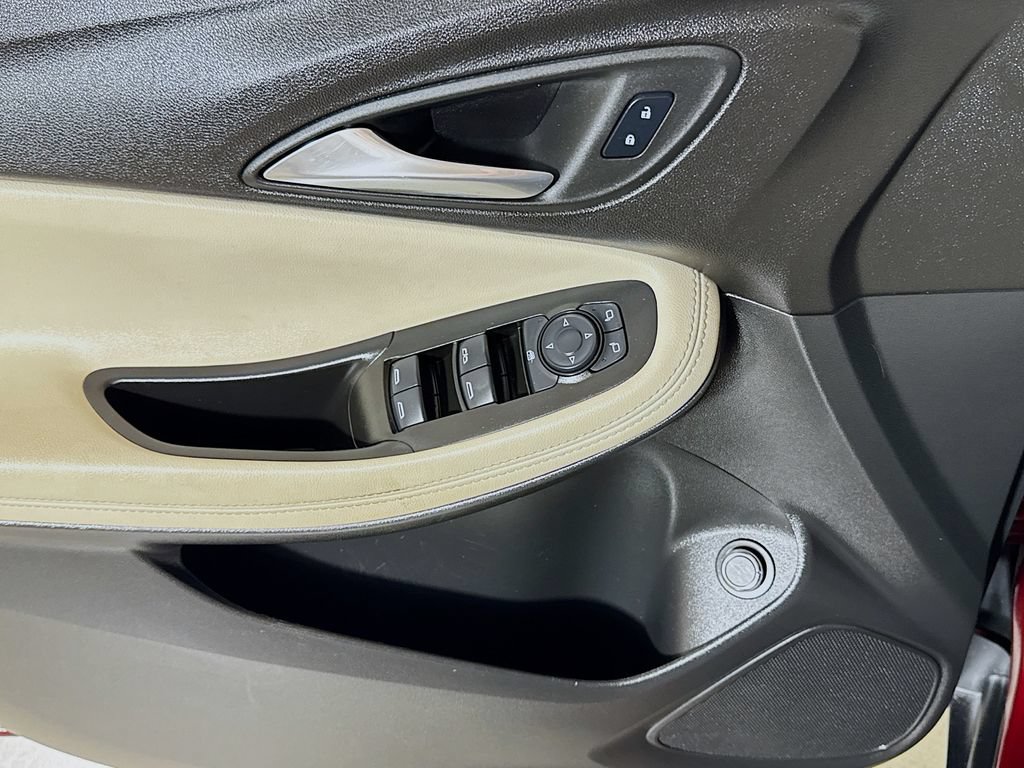Used 2024 Buick Encore GX Preferred FWD image 15