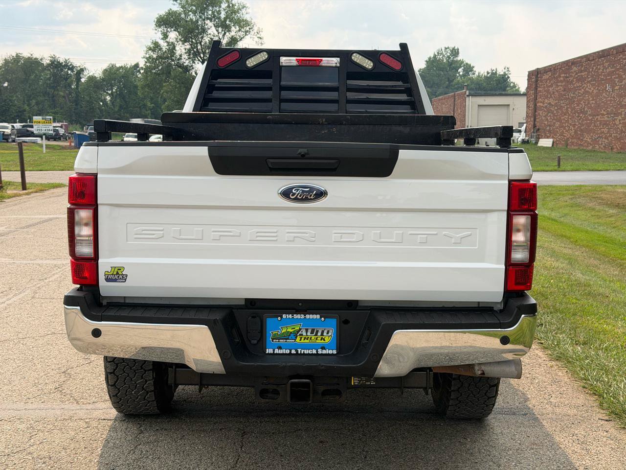 Used 2022 Ford F350 XLT w/ XLT Value Package AWD/4WD image 5