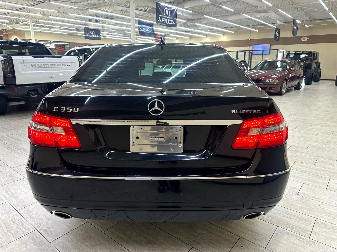 Used 2013 Mercedes-Benz E 350 BlueTEC Sedan image 10