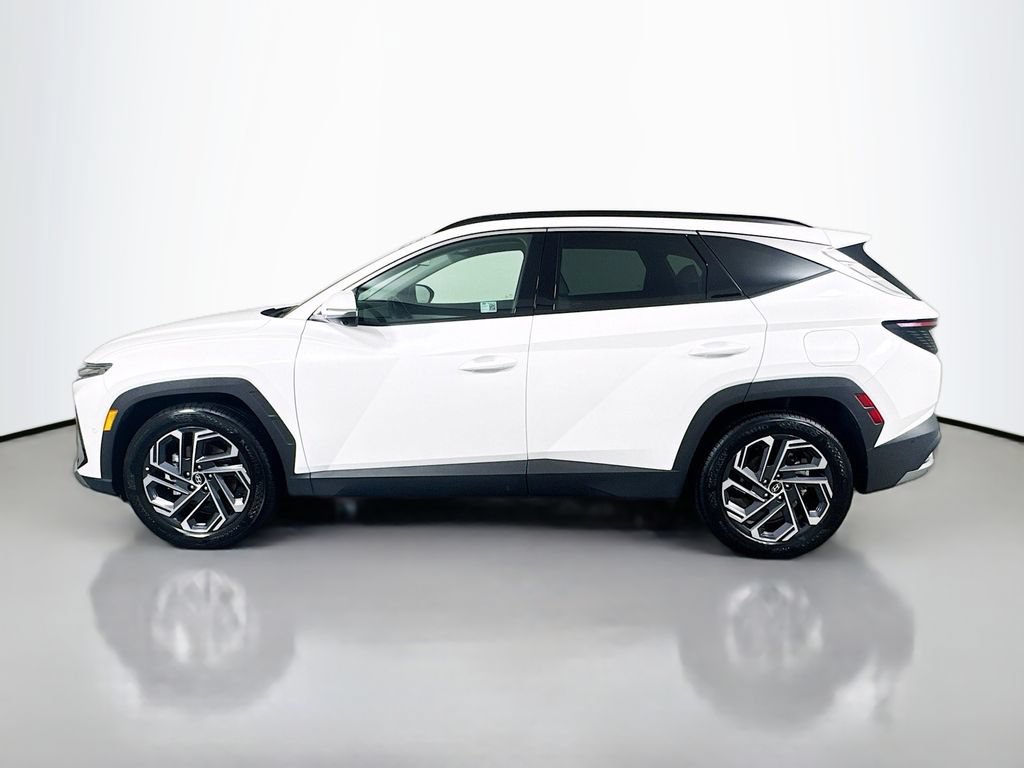 Used 2025 Hyundai Tucson Limited FWD image 8