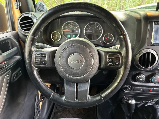 Used 2014 Jeep Wrangler Unlimited Sport w/ Quick Order Package 23S AWD/4WD image 10