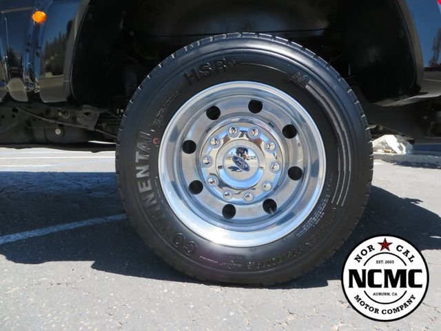 Used 2017 Ford F450 Platinum w/ FX4 Off-Road Package AWD/4WD image 10