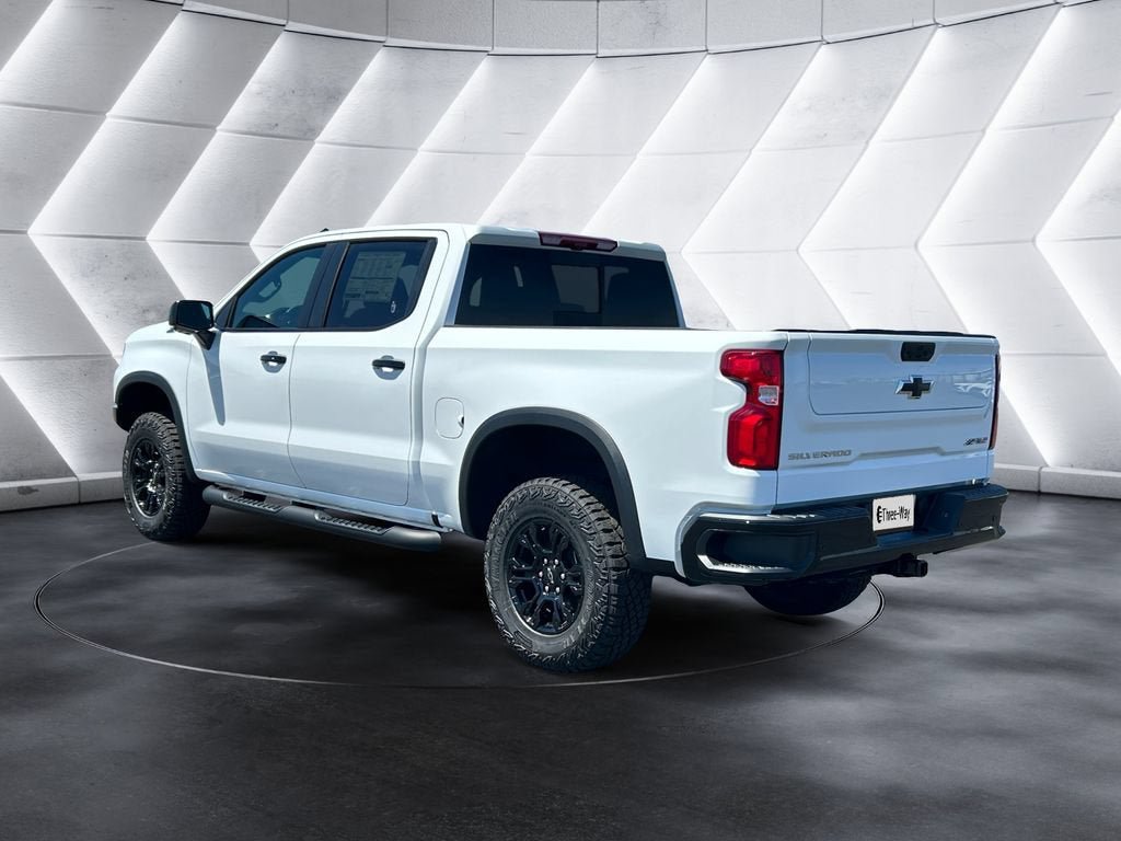 New 2026 Chevrolet Silverado 1500 ZR2 AWD/4WD image 3