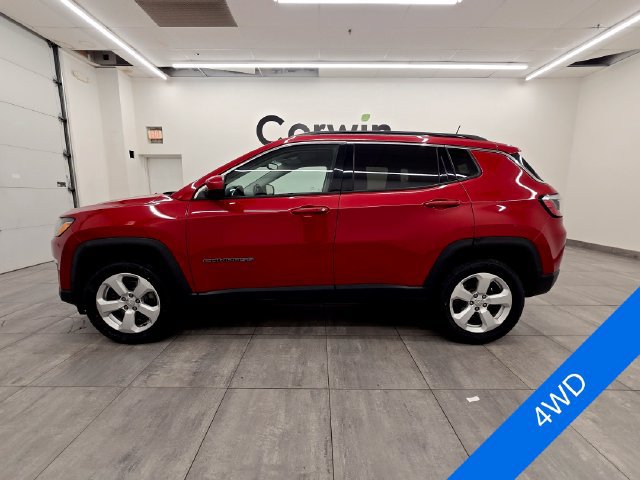 Used 2018 Jeep Compass Latitude w/ Popular Equipment Group AWD/4WD image 2