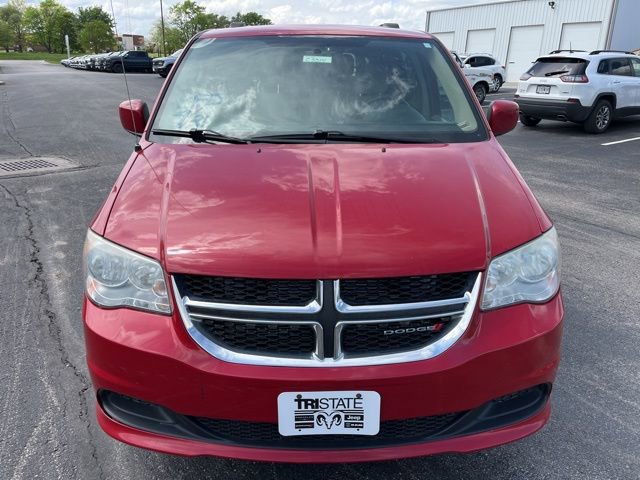 Used 2014 Dodge Grand Caravan SXT FWD image 2