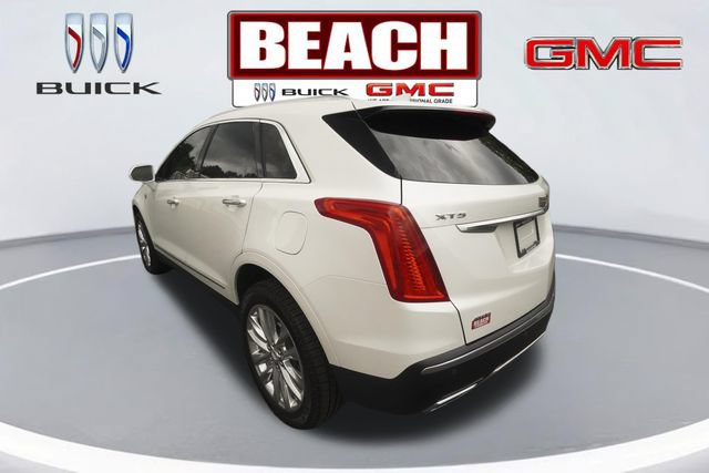Used 2017 Cadillac XT5 Platinum AWD/4WD image 5