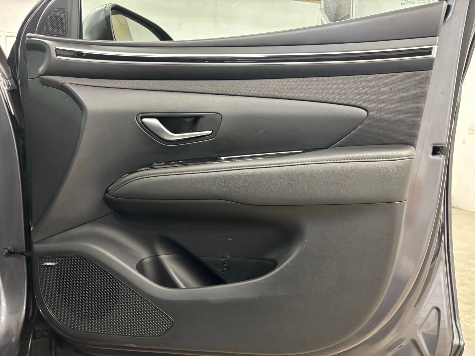 Used 2024 Hyundai Tucson Limited FWD image 19