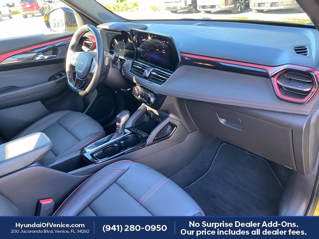 Used 2024 Chevrolet TrailBlazer RS w/ Driver Confidence Package AWD/4WD image 15
