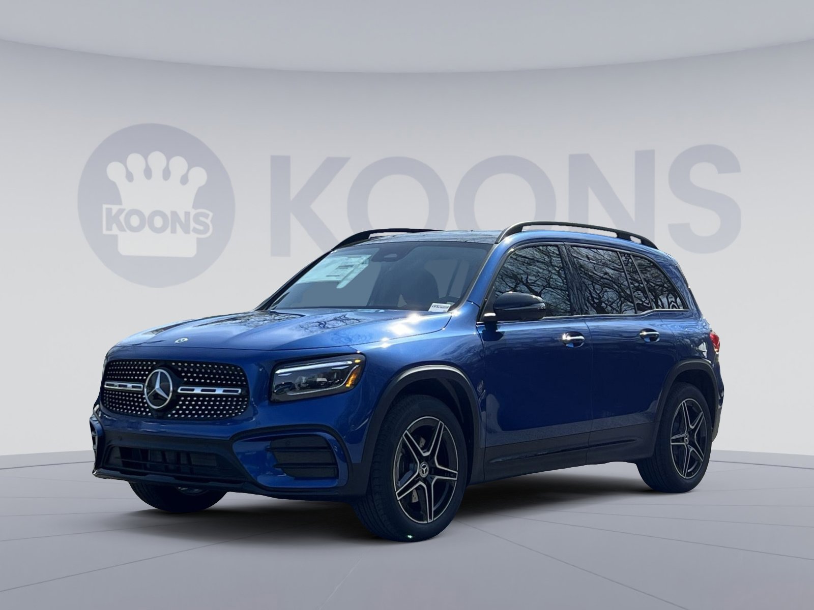 New 2026 Mercedes-Benz GLB 250 4MATIC image 1