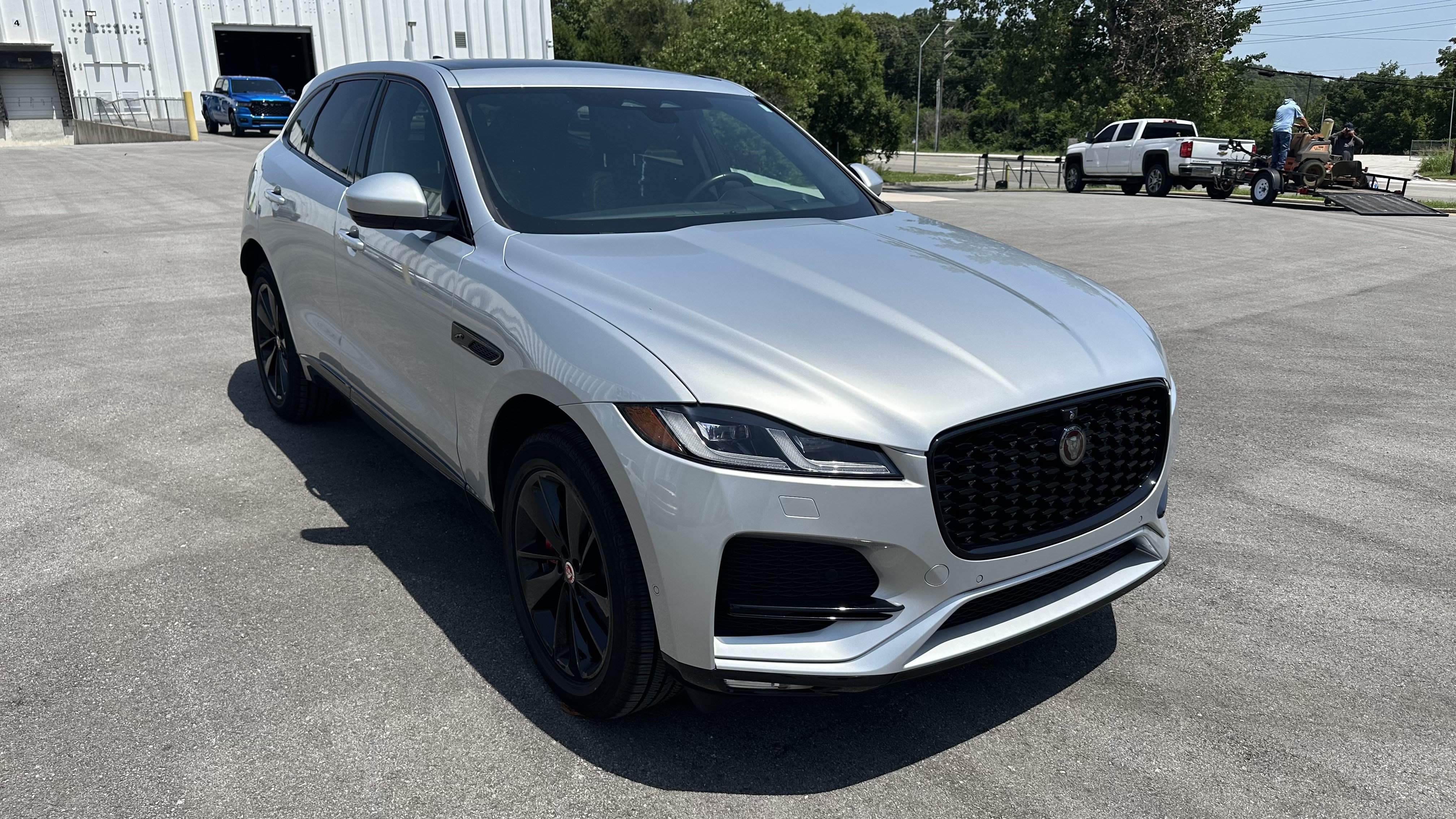 Used 2021 Jaguar F-PACE S AWD/4WD image 2