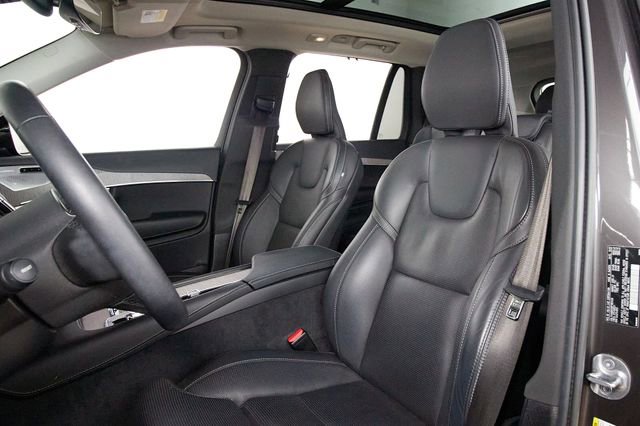 Certified 2023 Volvo XC90 T8 Ultimate w/ Protection Package Premier image 20