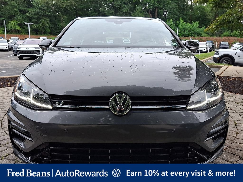 Used 2018 Volkswagen Golf R 4-Door AWD/4WD image 2