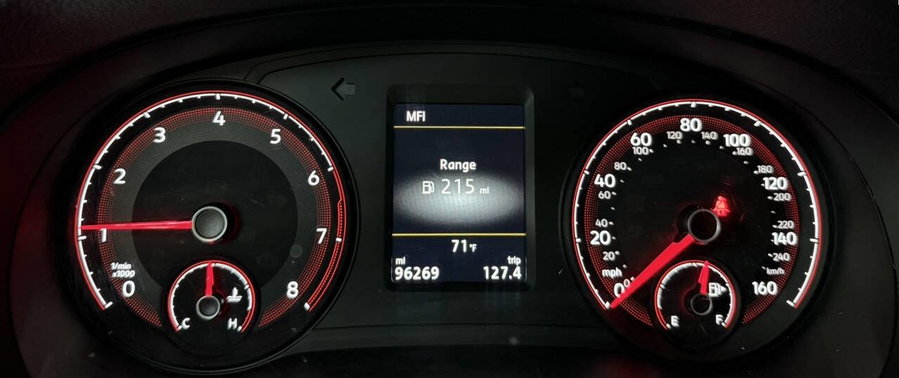 Used 2020 Volkswagen Passat 2.0T SE image 11