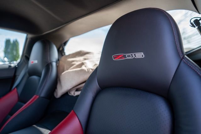 Used 2006 Chevrolet Corvette Z06 w/ Preferred Equipment Group RWD image 35