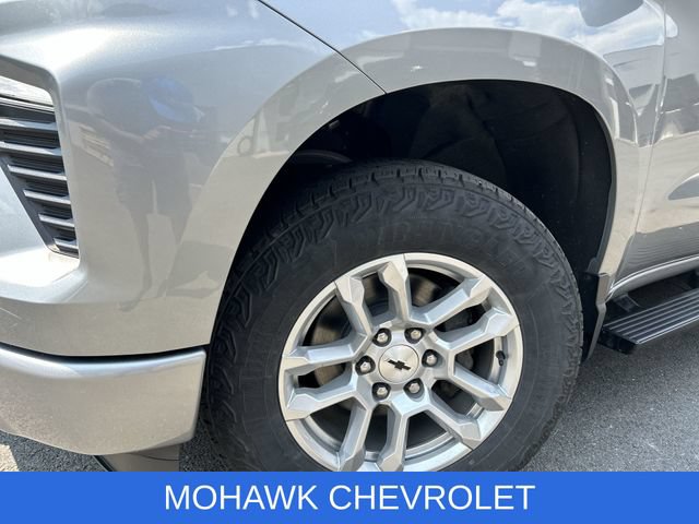 Used 2023 Chevrolet Silverado 1500 RST AWD/4WD image 33