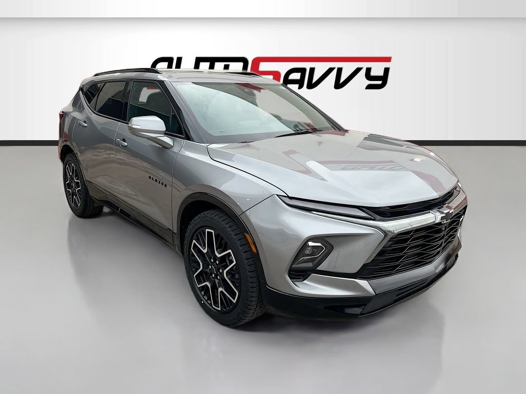 Used 2024 Chevrolet Blazer RS w/ Driver Confidence II Package AWD/4WD image 1