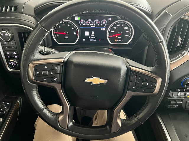 Used 2022 Chevrolet Silverado 2500 High Country w/ Technology Package image 17