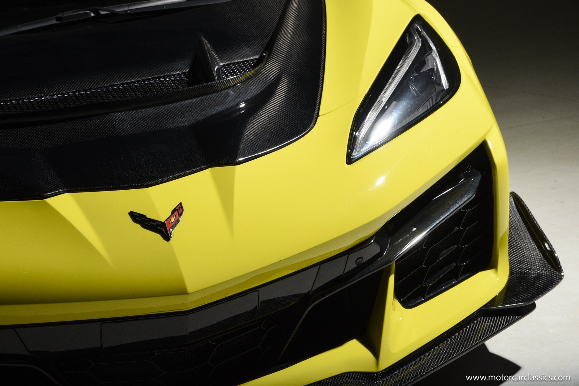Used 2024 Chevrolet Corvette Z06 RWD image 20