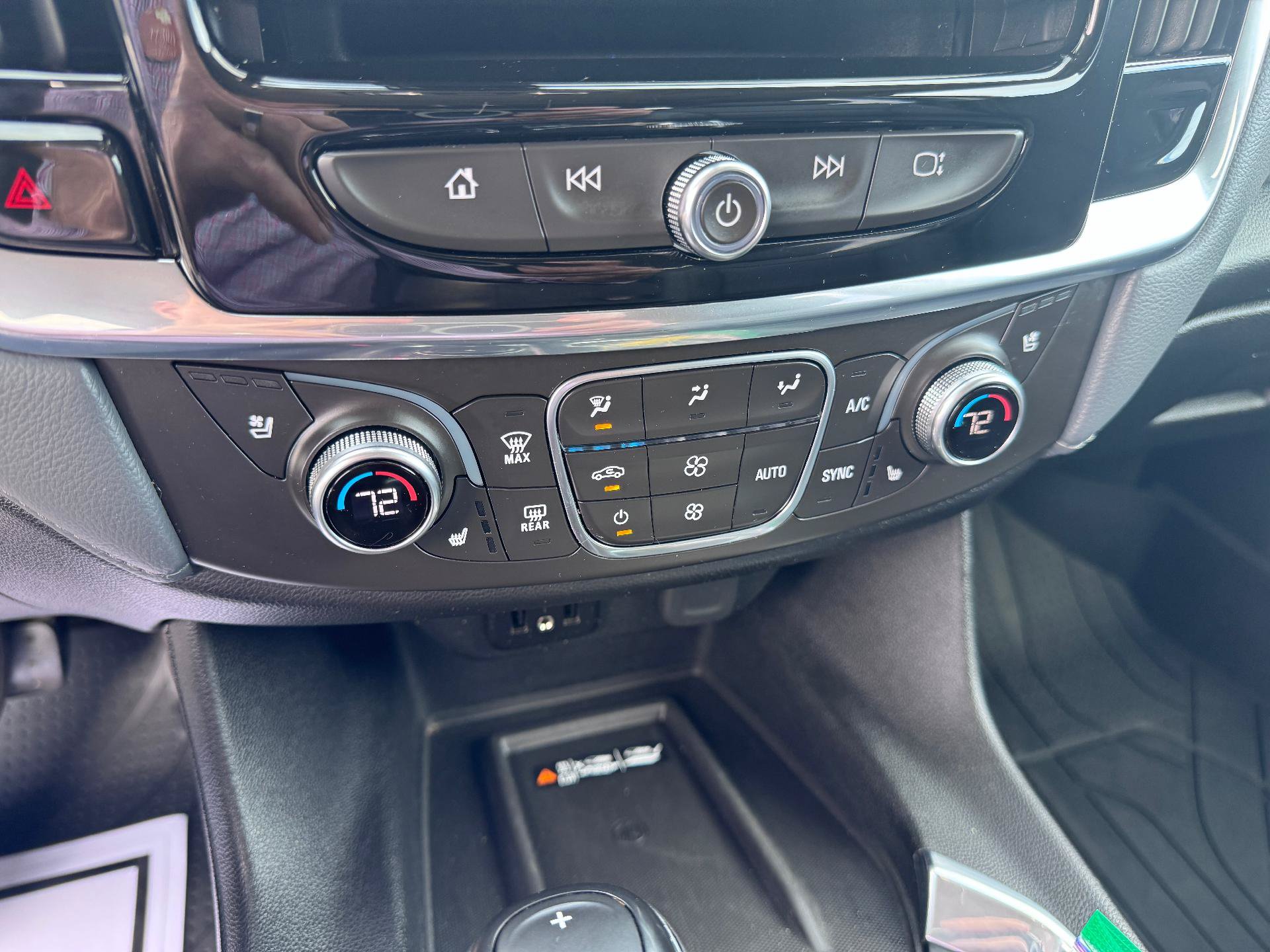 Used 2019 Chevrolet Traverse Premier w/ LPO, Floor Liner Package AWD/4WD image 41