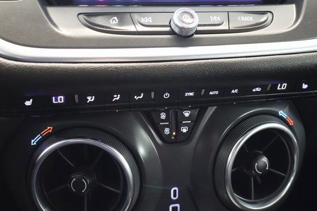 Used 2020 Chevrolet Blazer LT image 22