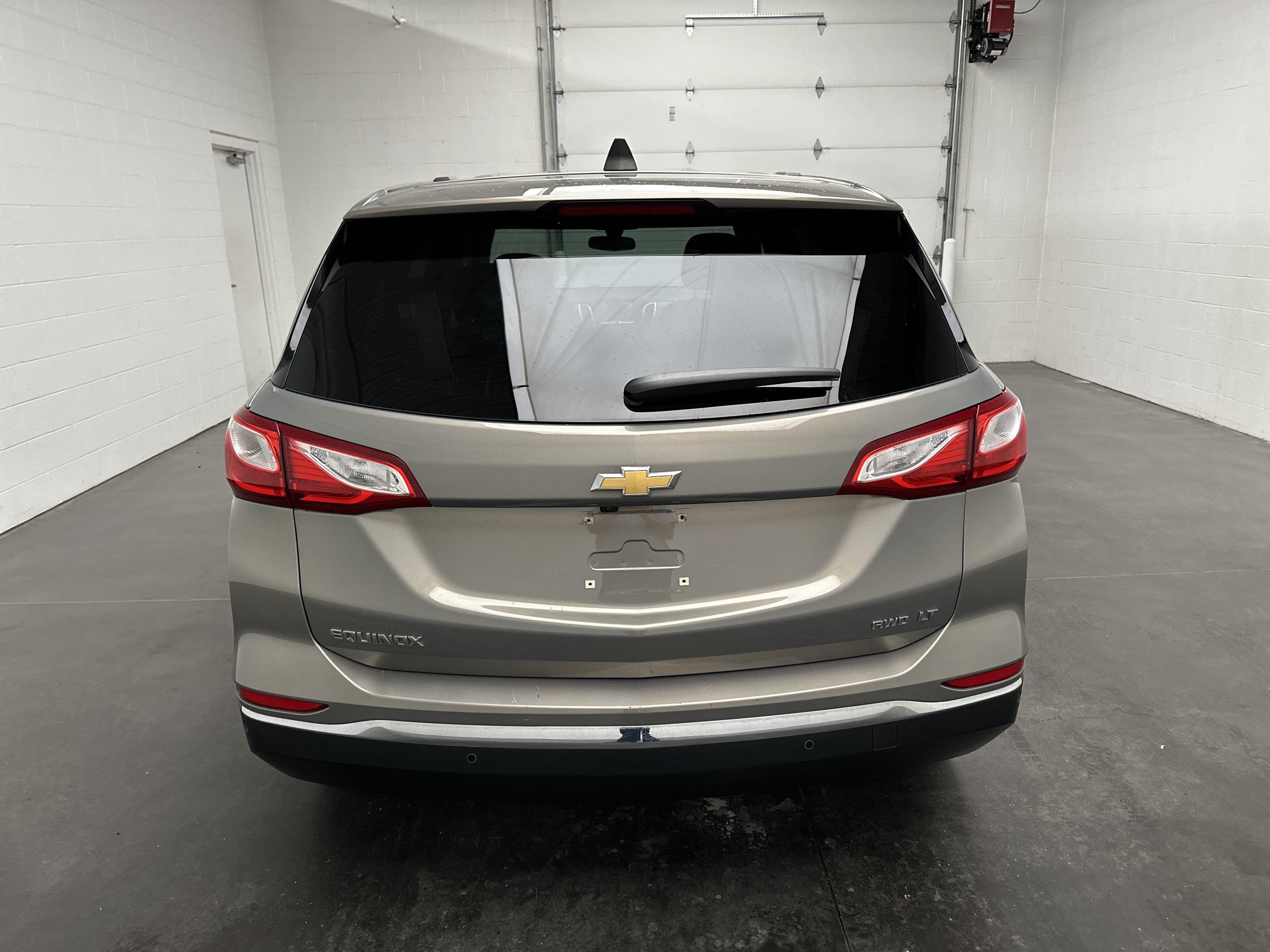Used 2018 Chevrolet Equinox LT AWD/4WD image 8