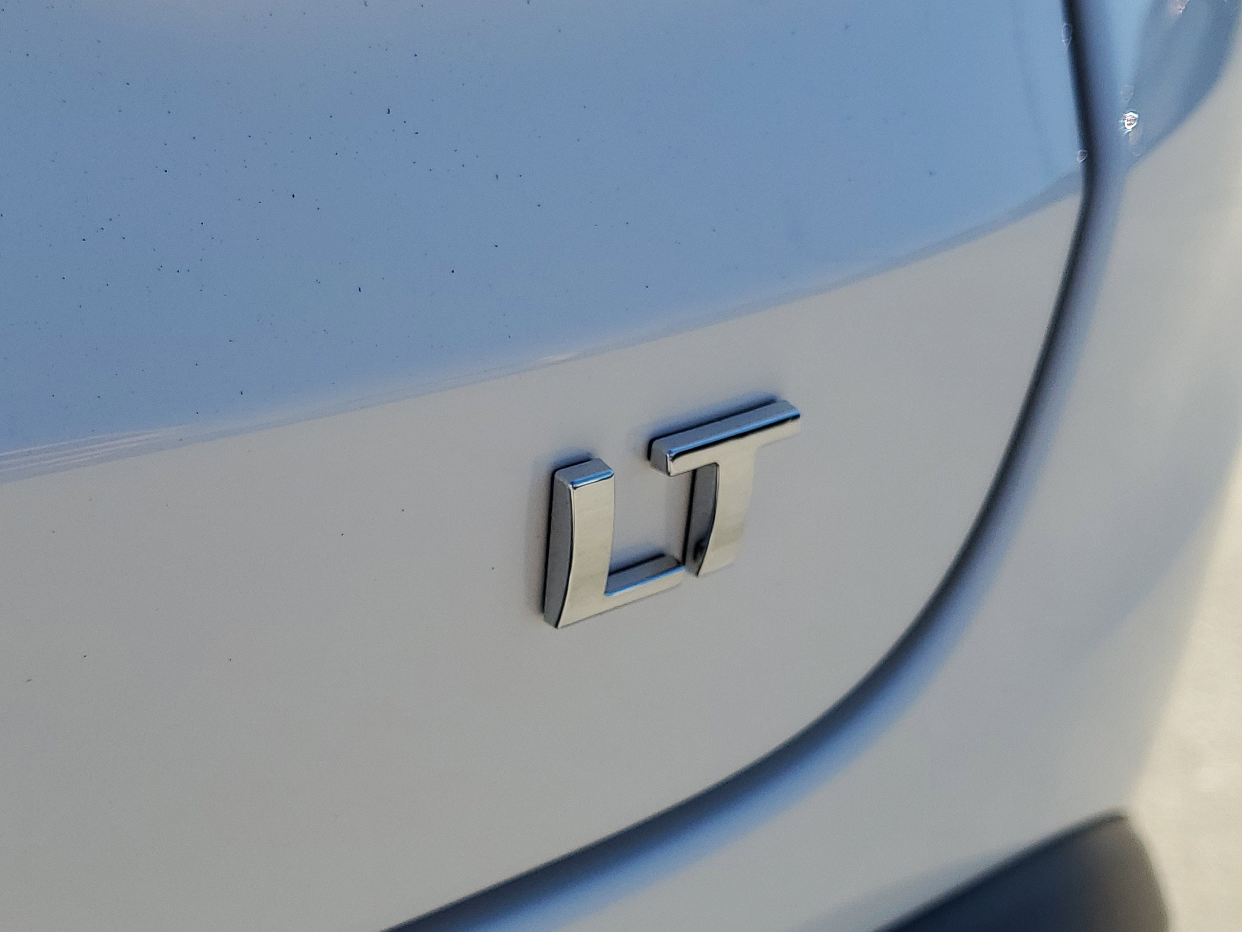 Used 2025 Chevrolet Trax LT image 10