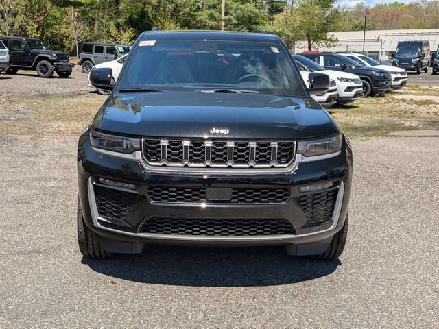 New 2026 Jeep Grand Cherokee Limited AWD/4WD image 8
