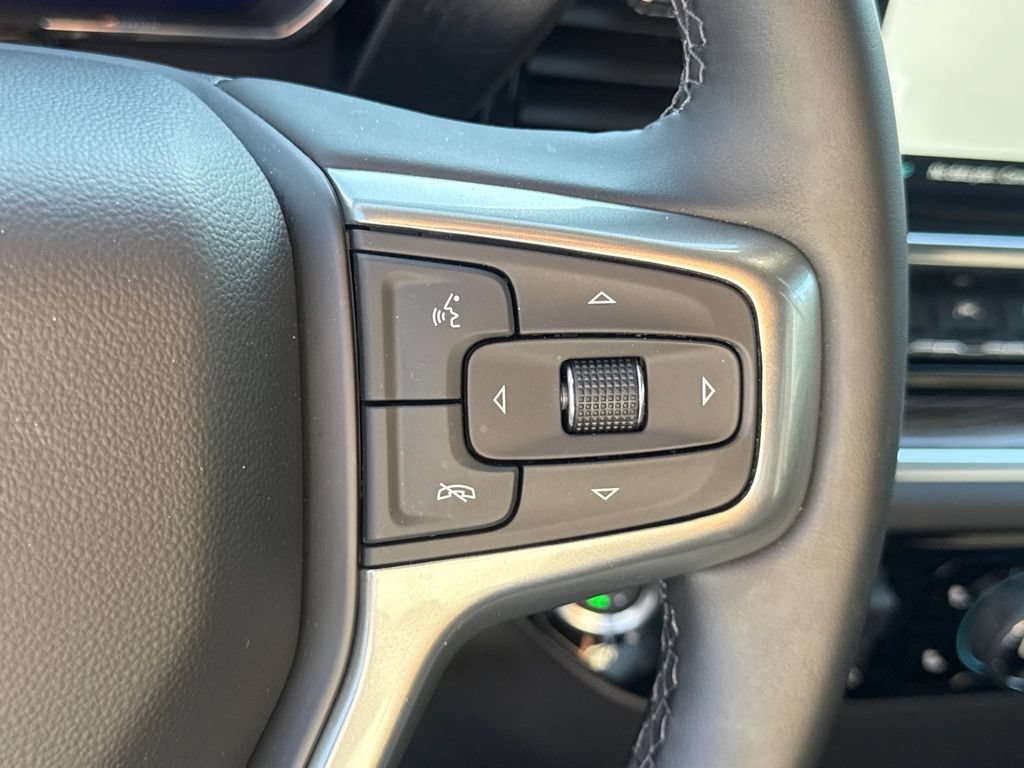 Used 2025 Chevrolet Silverado 1500 RST AWD/4WD image 21