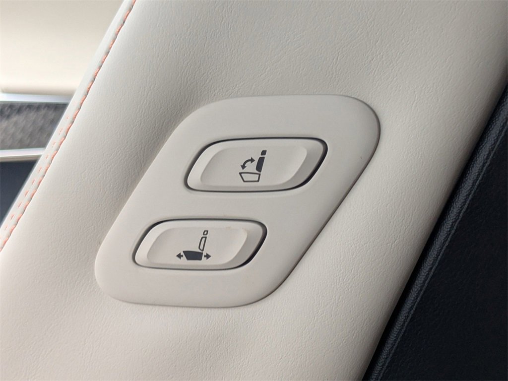 New 2026 Genesis GV70 3.5T Sport Prestige image 13