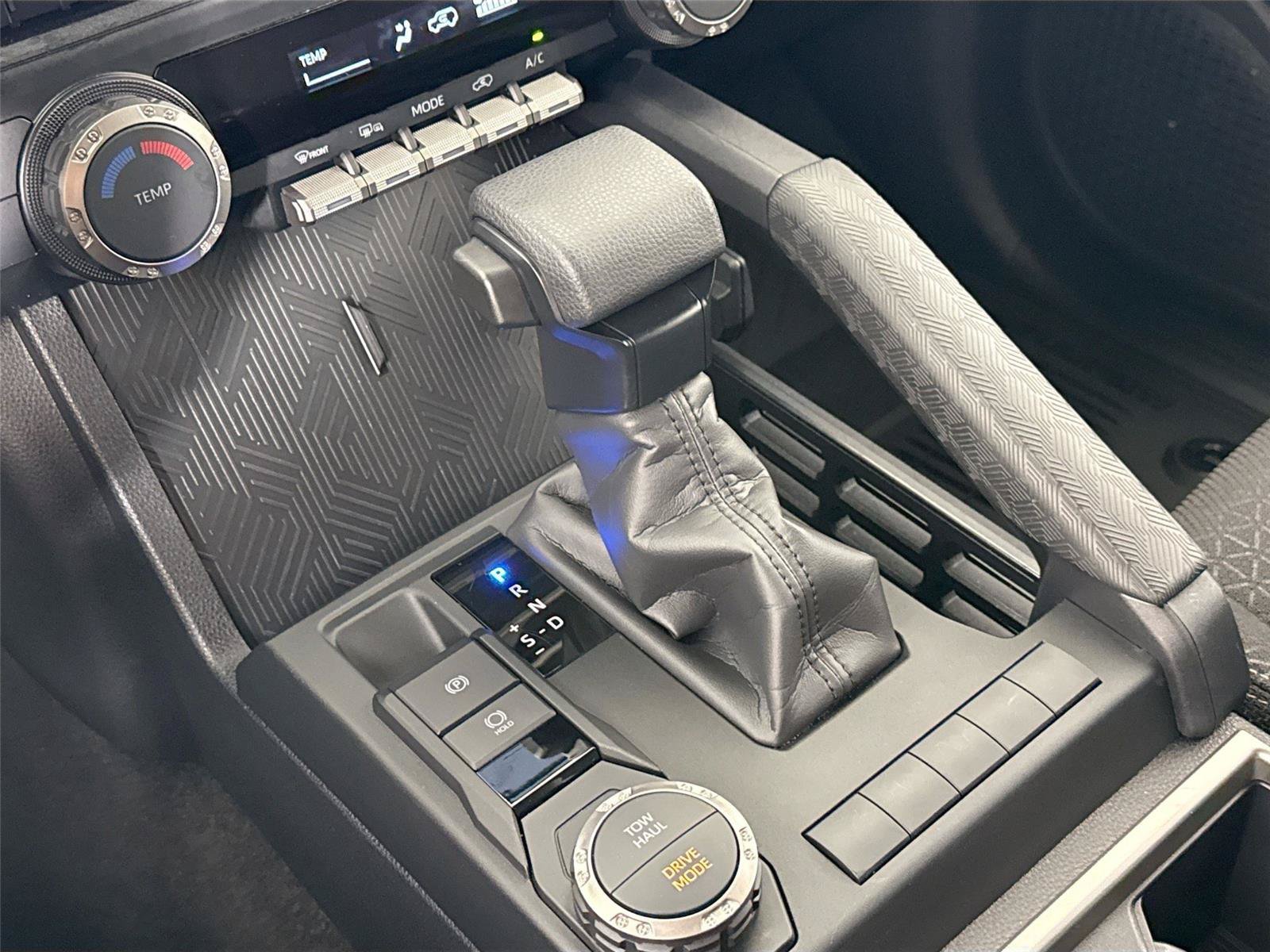 Certified 2025 Toyota 4Runner SR5 RWD image 25