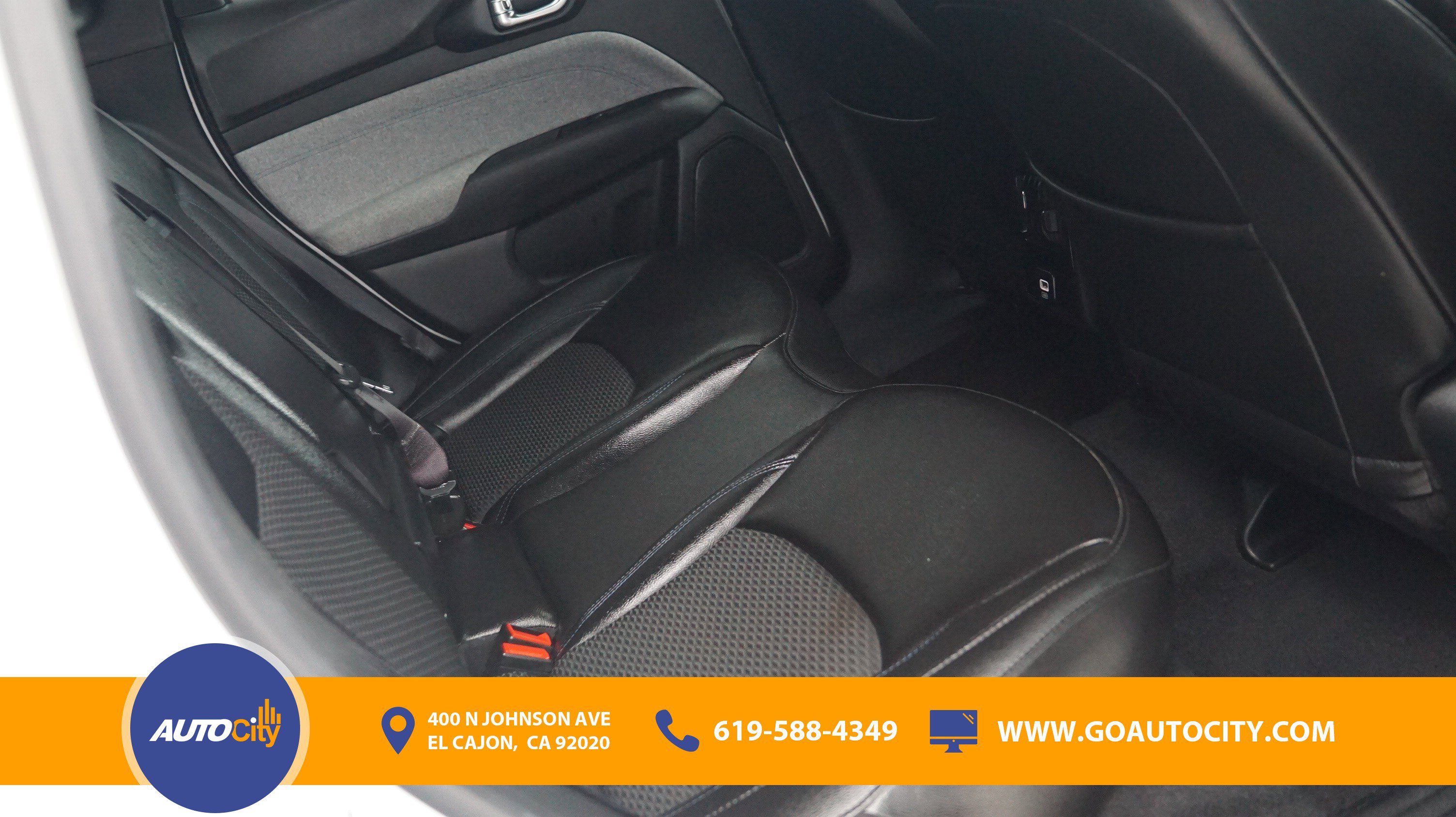 Used 2024 Jeep Compass Latitude AWD/4WD image 13