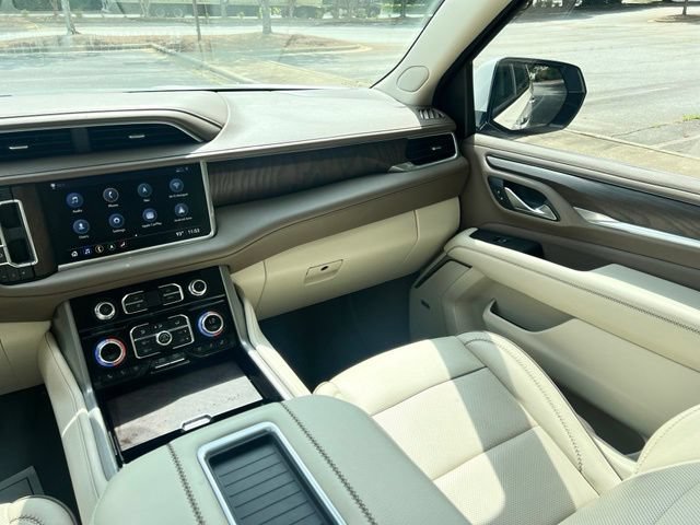 Used 2021 GMC Yukon Denali w/ Denali Premium Package AWD/4WD image 34