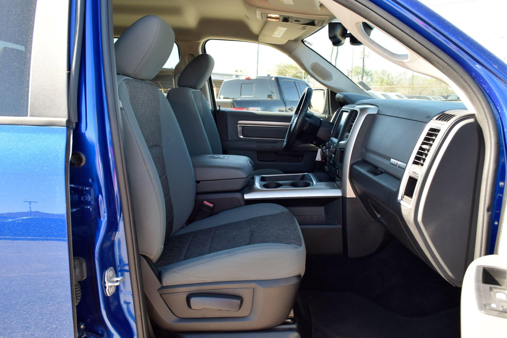 Used 2017 RAM 1500 Lone Star image 23