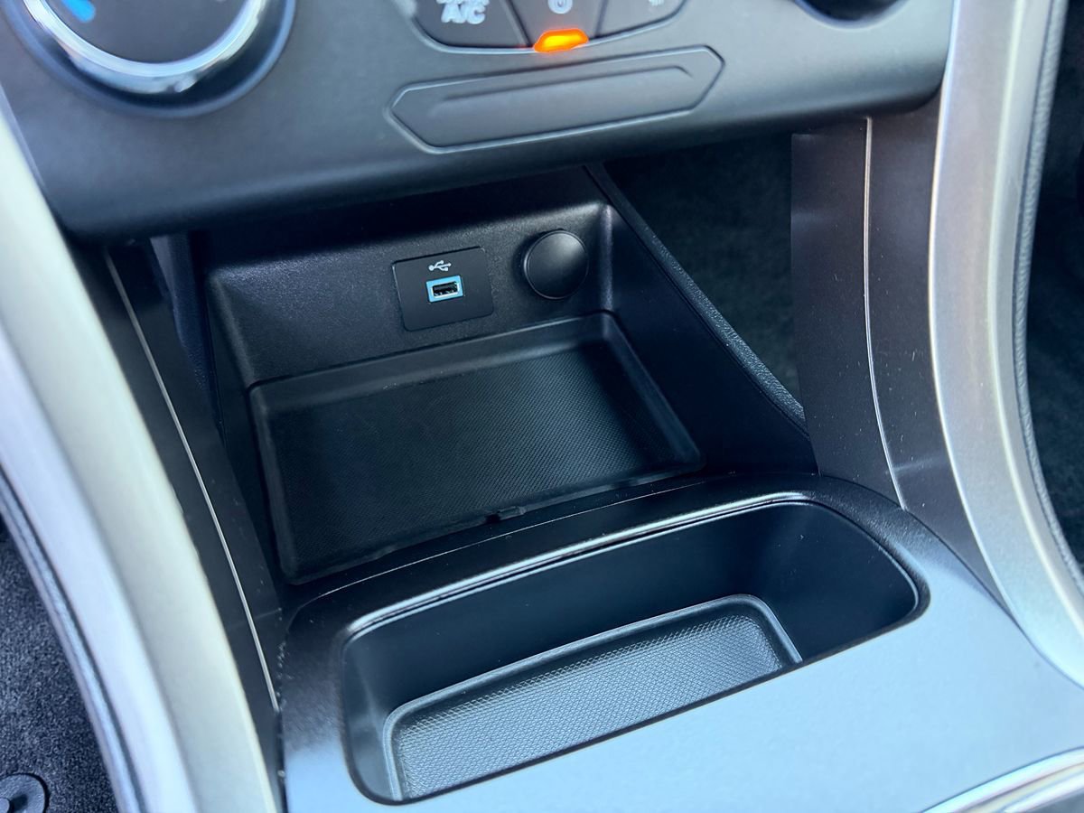 Used 2018 Ford Fusion S FWD image 17