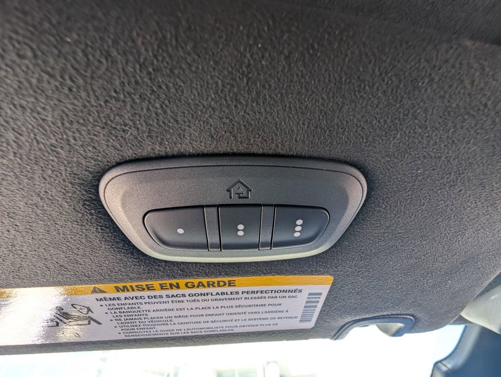 New 2026 Chrysler Pacifica Pinnacle w/ Trailer Tow Group image 42