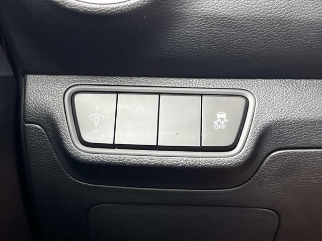 Used 2024 Kia Forte LXS FWD image 31