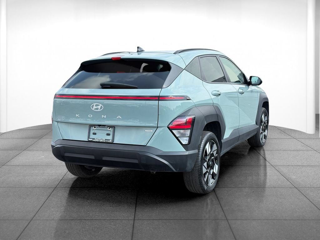 Used 2025 Hyundai Kona SEL AWD/4WD image 7