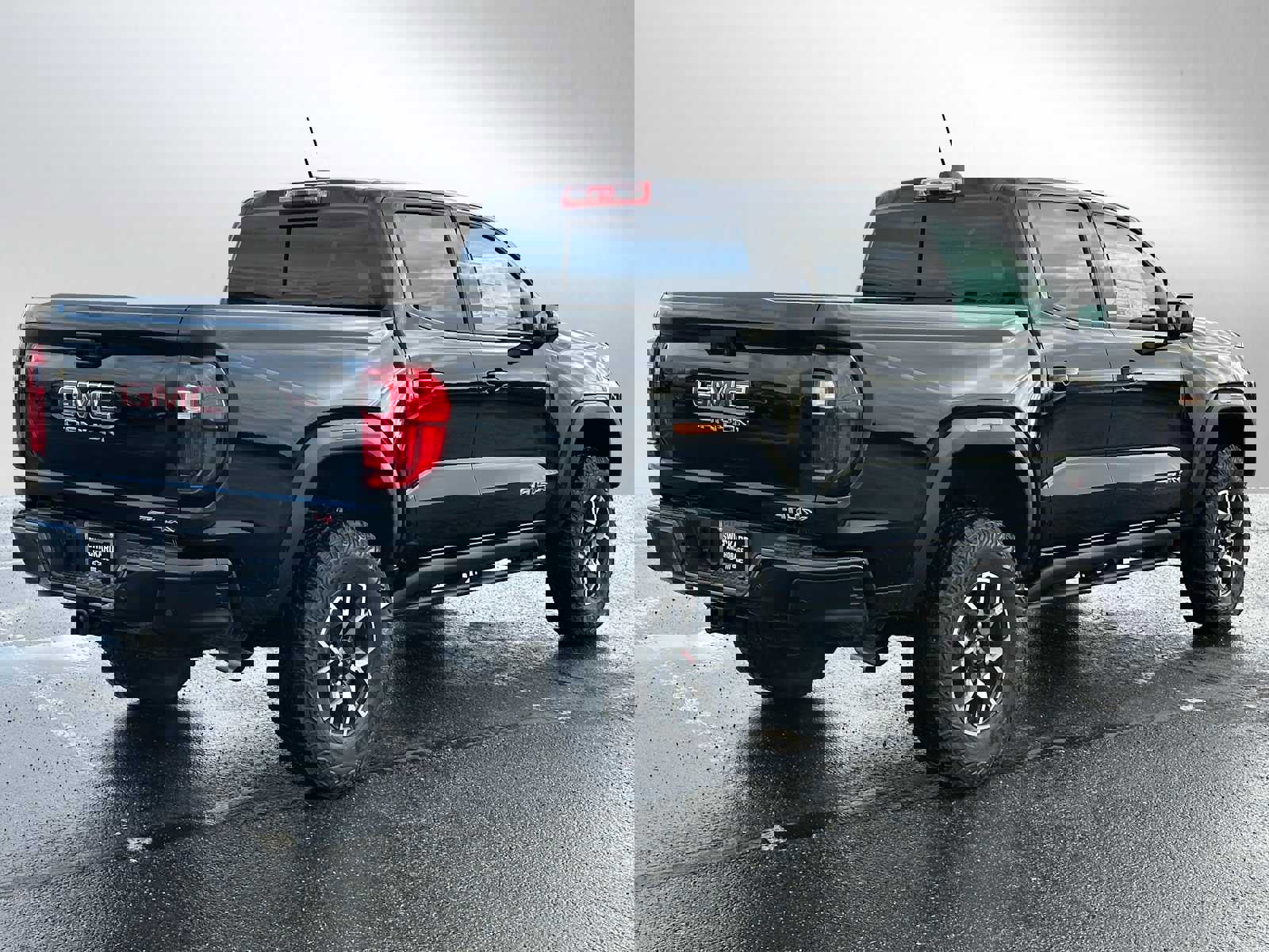 New 2026 GMC Canyon AT4X image 3