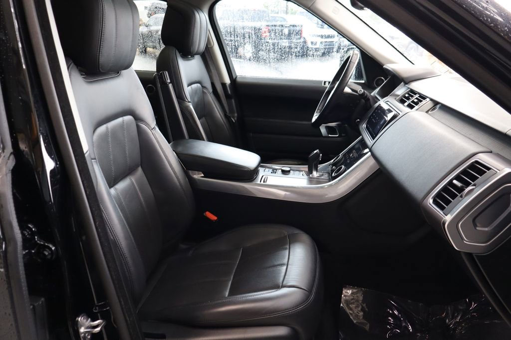 Used 2019 Land Rover Range Rover Sport HSE image 27